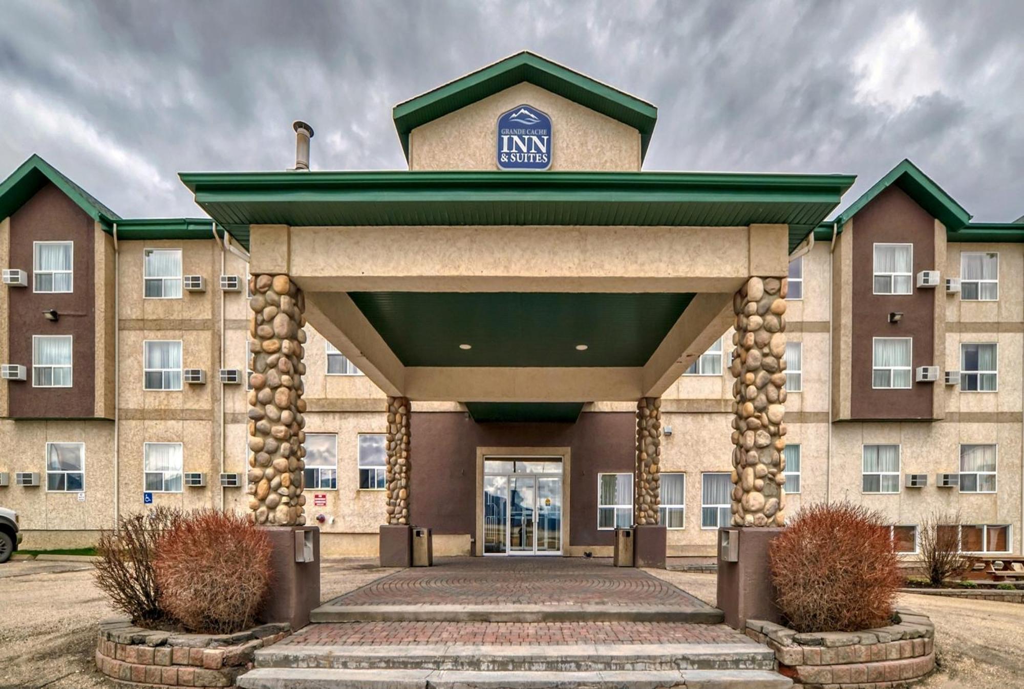 Grande Cache Inn & Suites Exteriör bild
