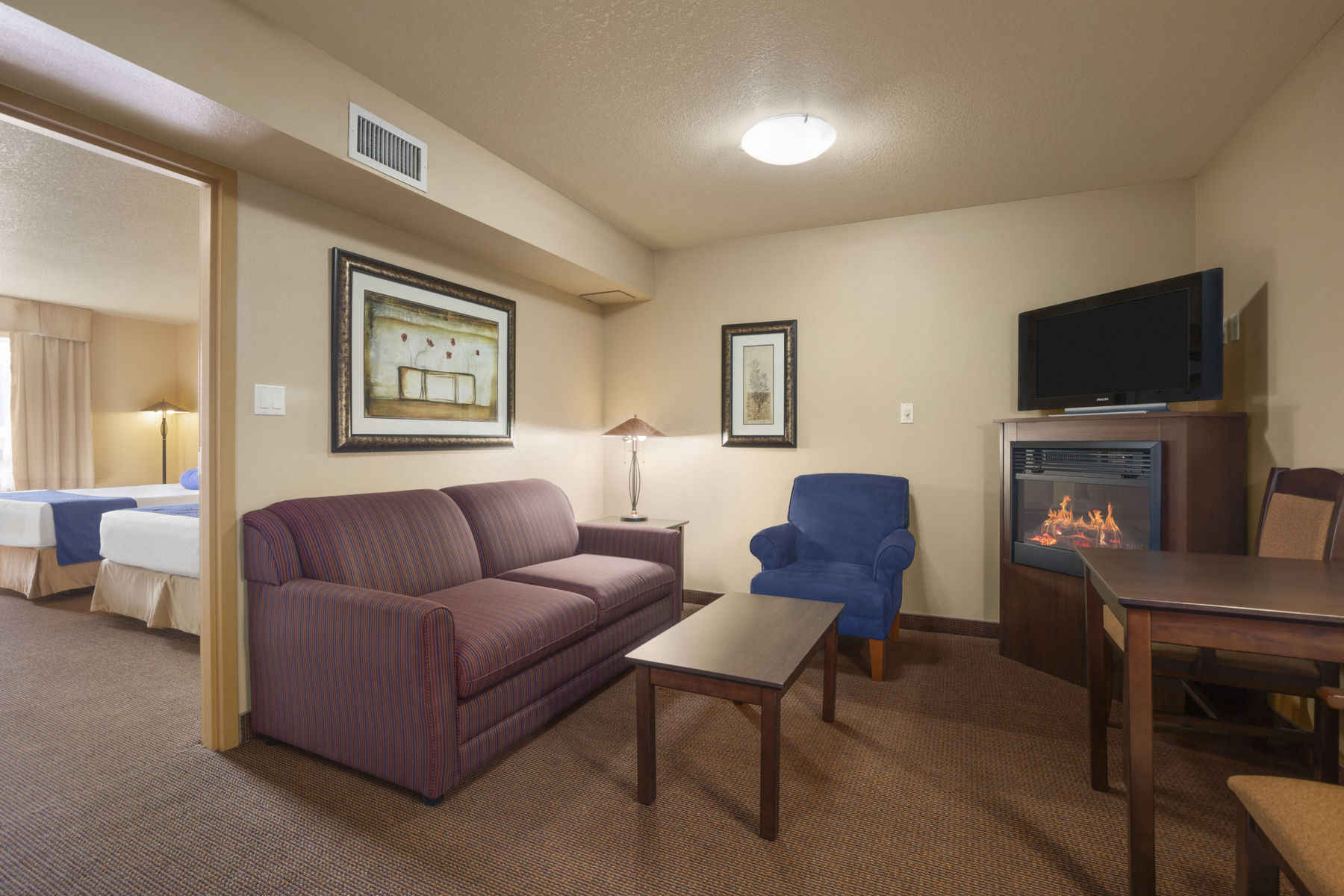 Grande Cache Inn & Suites Exteriör bild